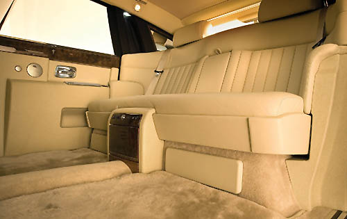 ROLLS ROYCE PHANTOM INTERIOR
